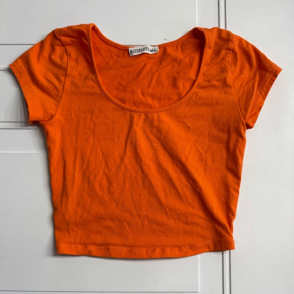 Hatopants Orange Cropped Round Neck Short Sleeve T-Shirt Women's Size Small